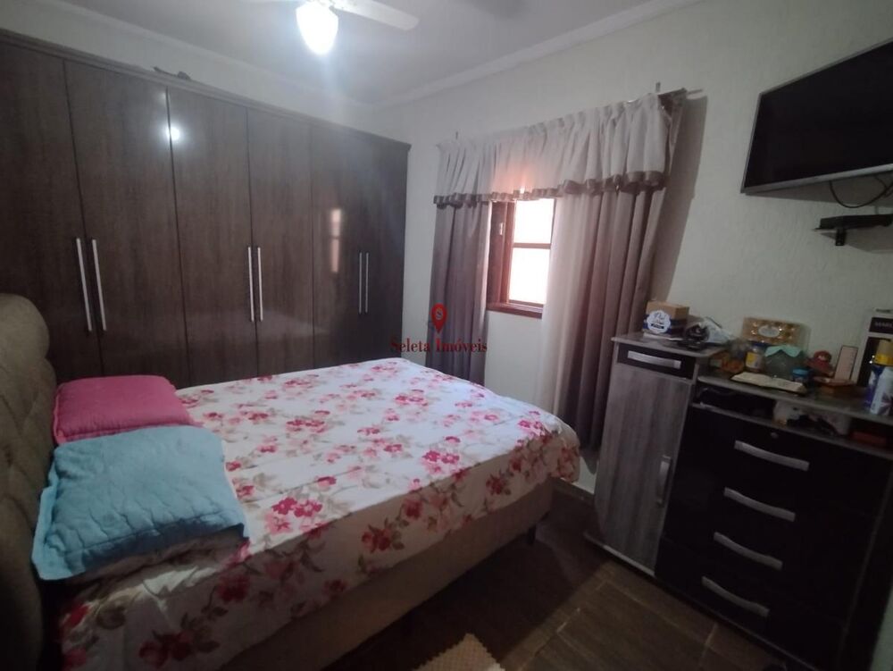 Casa, 3 quartos, 250 m² - Foto 3