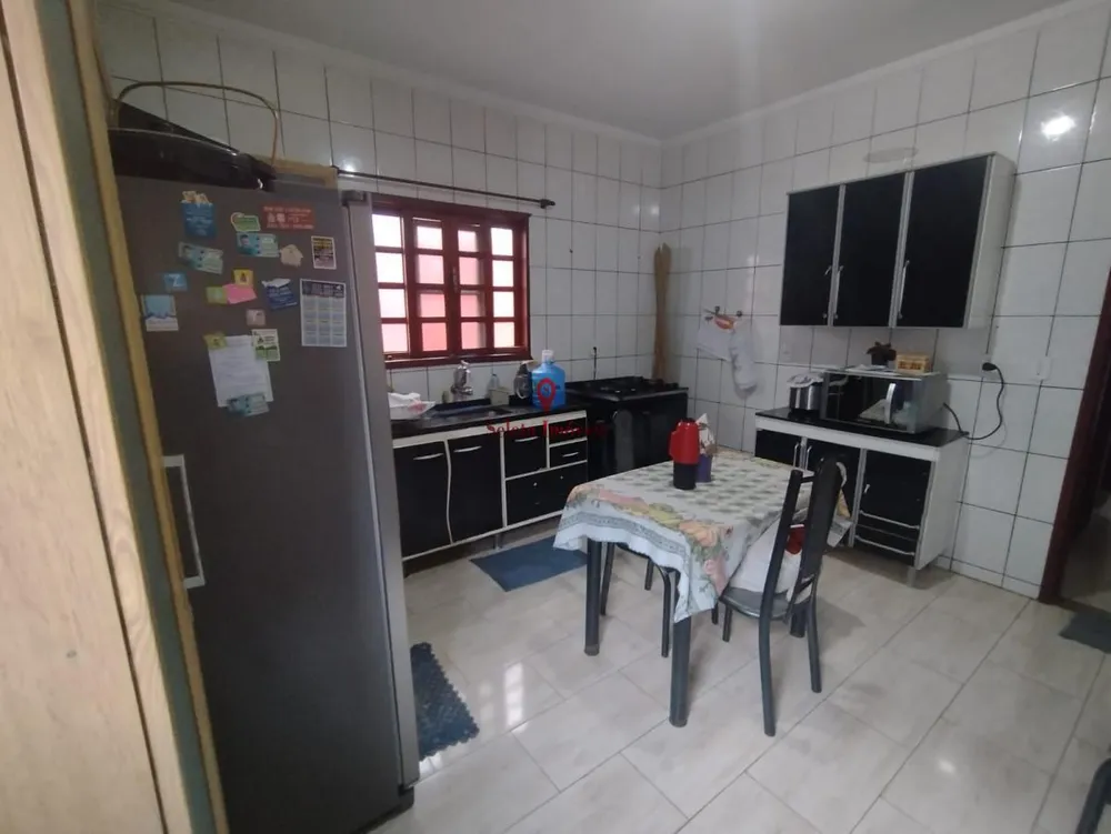 Casa, 3 quartos, 250 m² - Foto 6