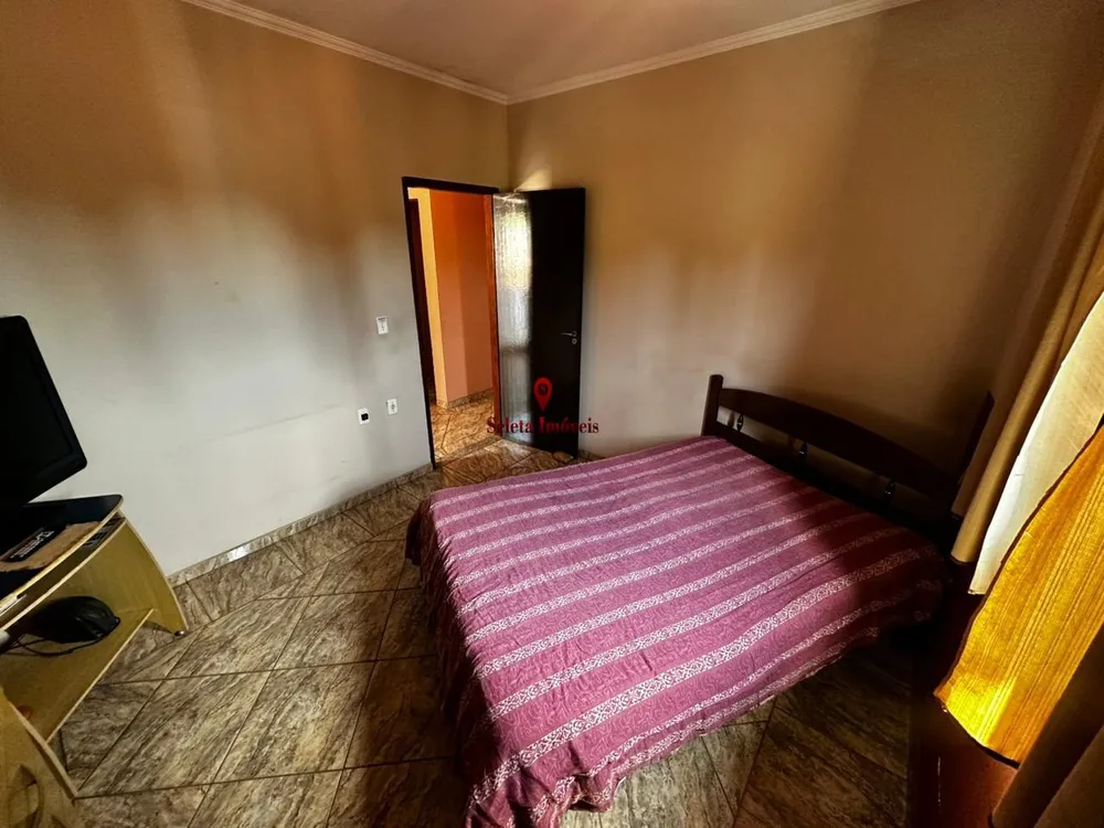 Casa, 7 quartos, 250 m² - Foto 4