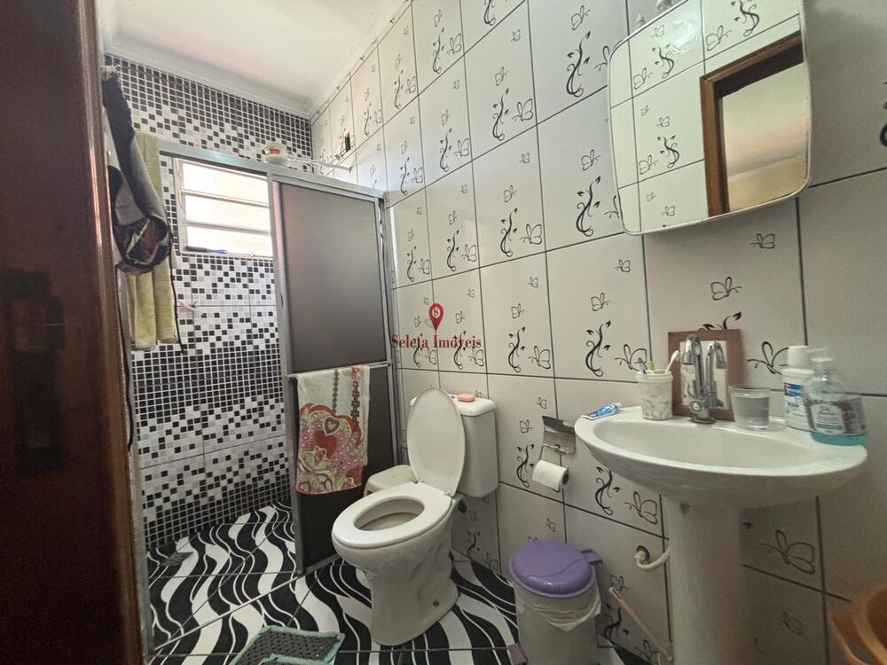 Casa à venda com 3 quartos, 180m² - Foto 12