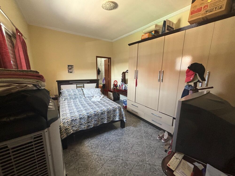 Casa à venda com 3 quartos, 180m² - Foto 11