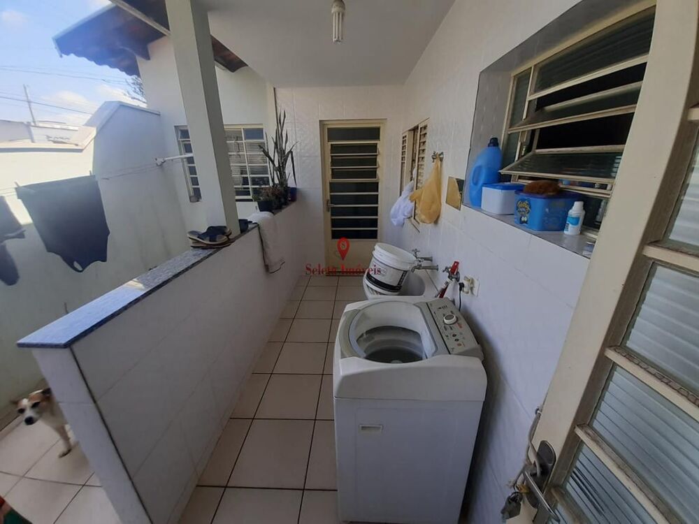 Casa à venda com 2 quartos, 150m² - Foto 12