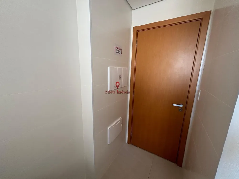 Apartamento, 3 quartos, 134 m² - Foto 3