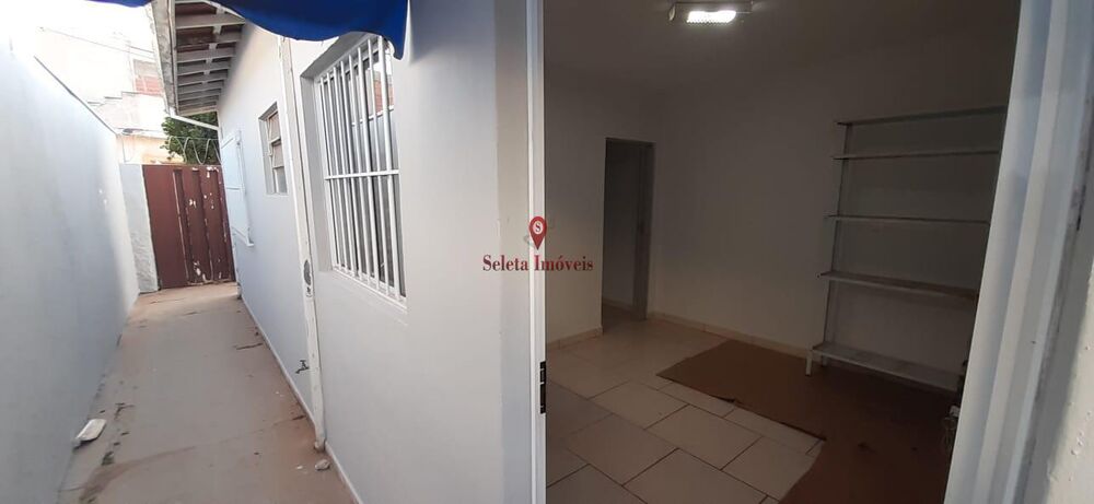 Casa à venda com 3 quartos, 200m² - Foto 19