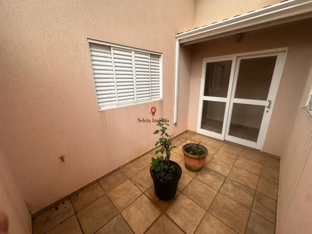 Casa, 3 quartos, 160 m² - Foto 2