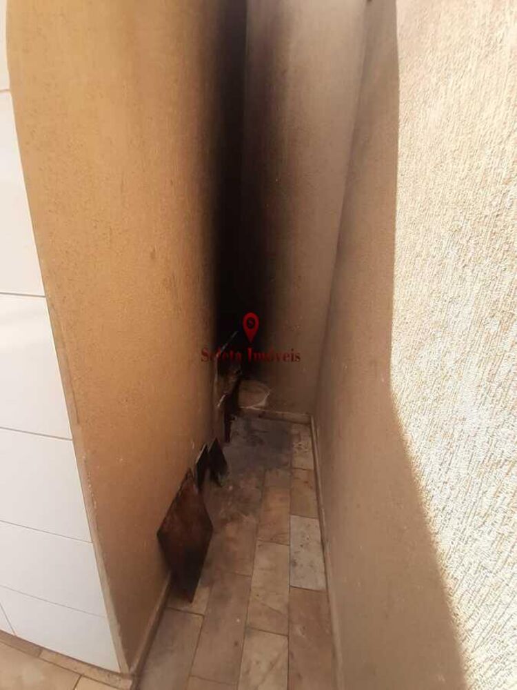 Chácara à venda com 1 quarto, 300m² - Foto 6