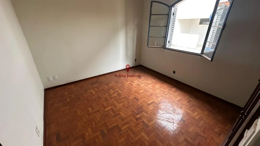 Casa, 3 quartos, 230 m² - Foto 3