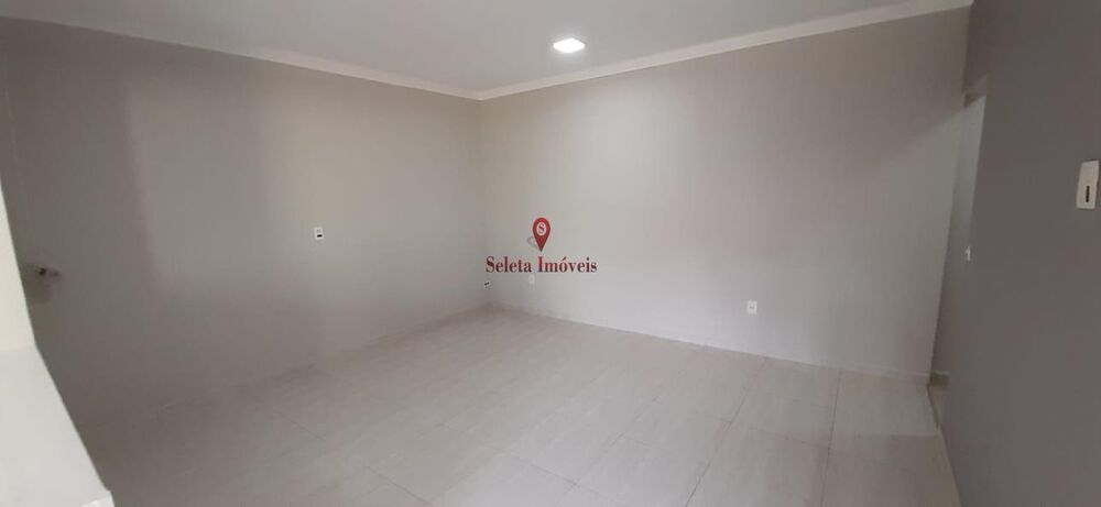 Casa à venda com 1 quarto, 130m² - Foto 3