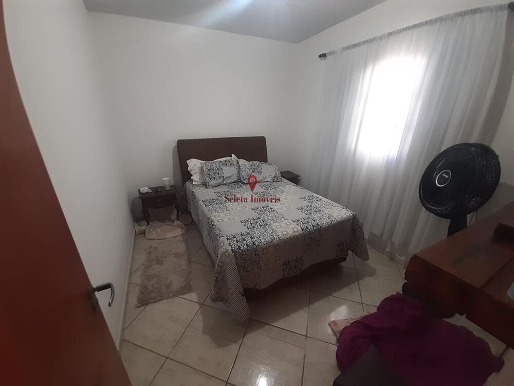 Casa, 5 quartos, 160 m² - Foto 3