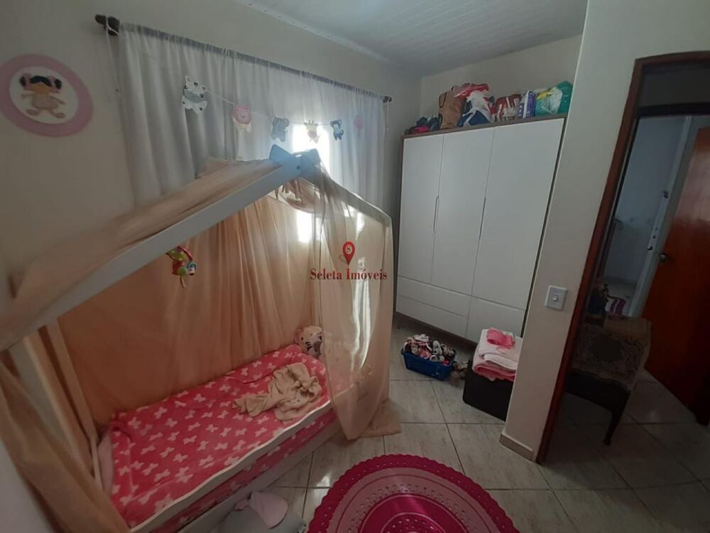 Casa, 5 quartos, 160 m² - Foto 4