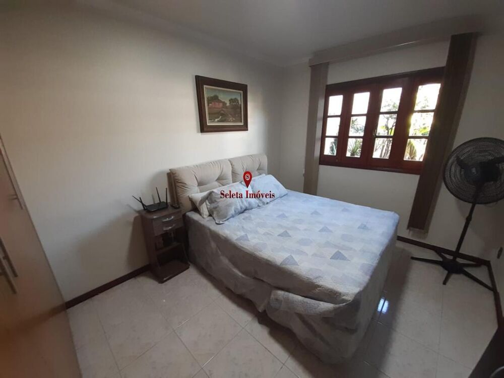 Casa para alugar com 3 quartos, 559m² - Foto 12