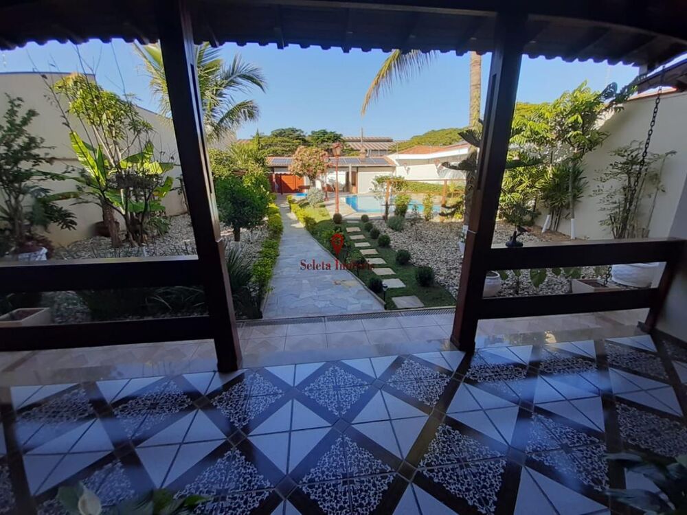 Casa para alugar com 3 quartos, 559m² - Foto 24