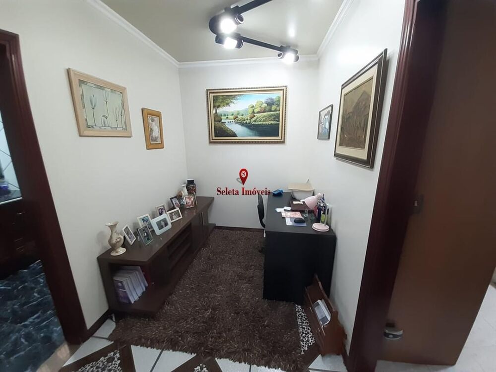 Casa para alugar com 3 quartos, 559m² - Foto 10