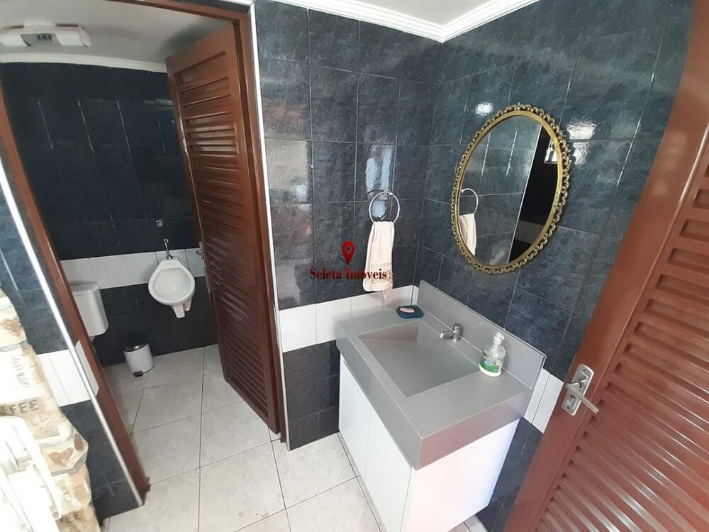 Casa para alugar com 3 quartos, 559m² - Foto 3