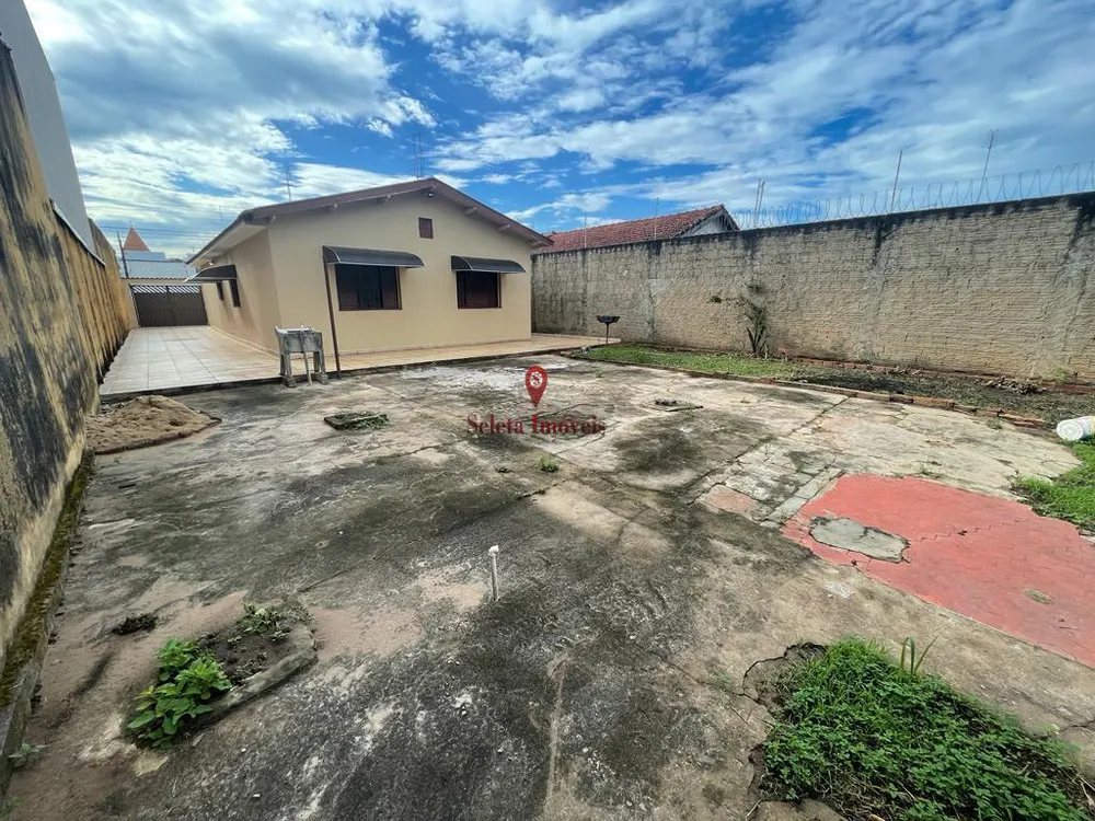 Casa, 3 quartos, 550 m² - Foto 1