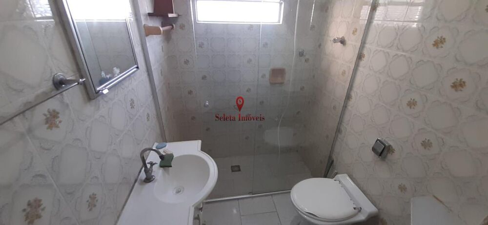 Casa à venda com 2 quartos, 176m² - Foto 3