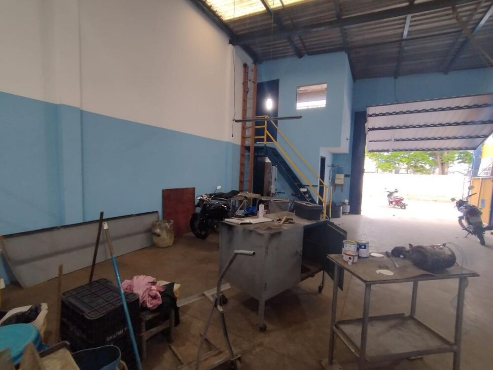 Depósito-Galpão-Armazém à venda, 146m² - Foto 3