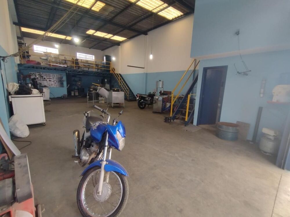 Depósito-Galpão-Armazém à venda, 146m² - Foto 2