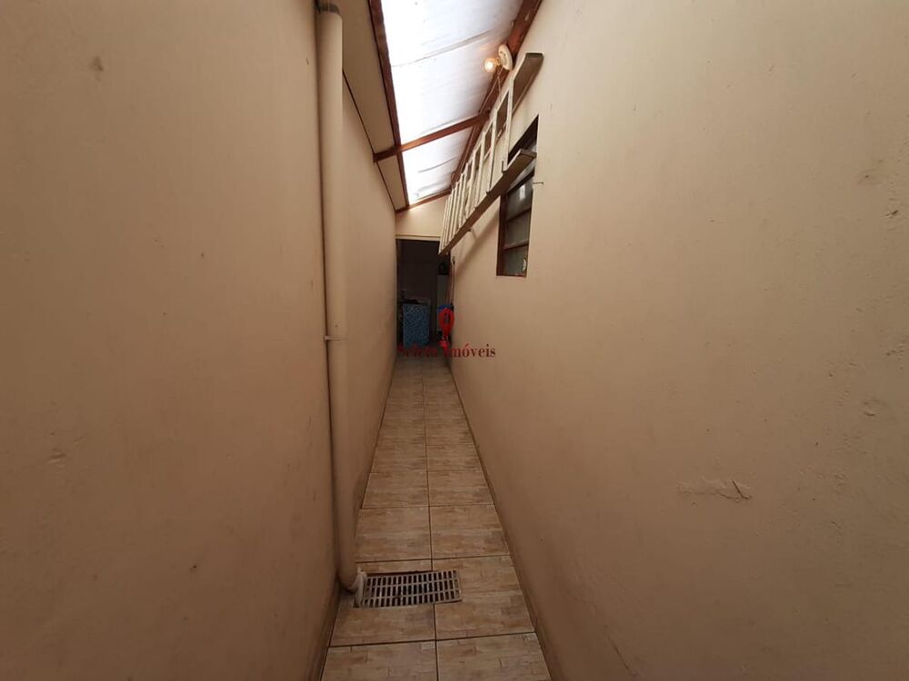 Casa à venda com 3 quartos, 160m² - Foto 8