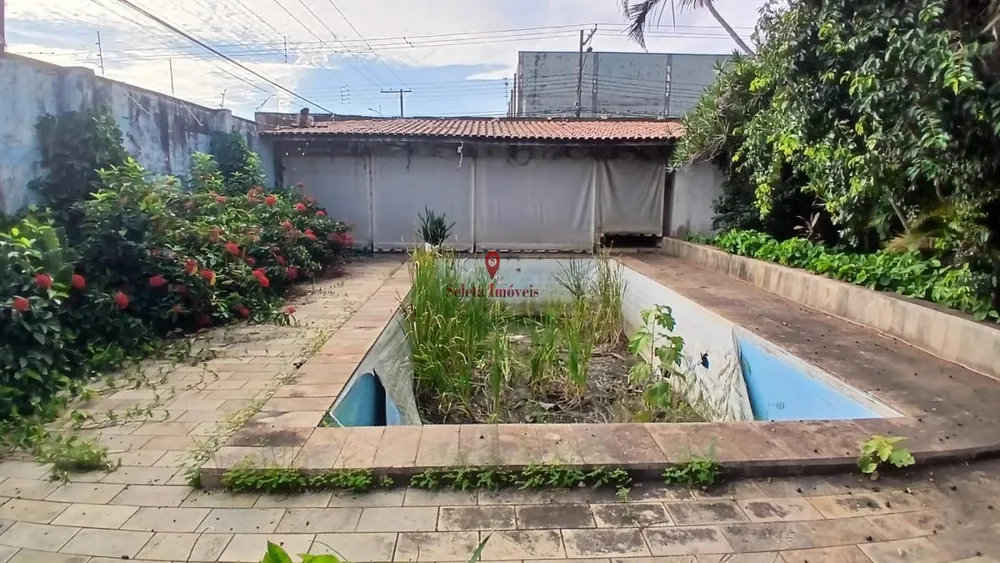 Casa, 8 quartos, 3618 m² - Foto 2