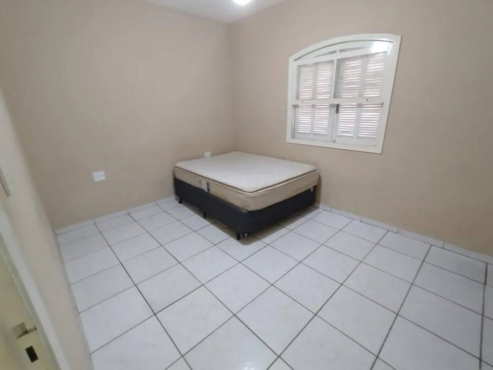 Casa, 3 quartos, 300 m² - Foto 9
