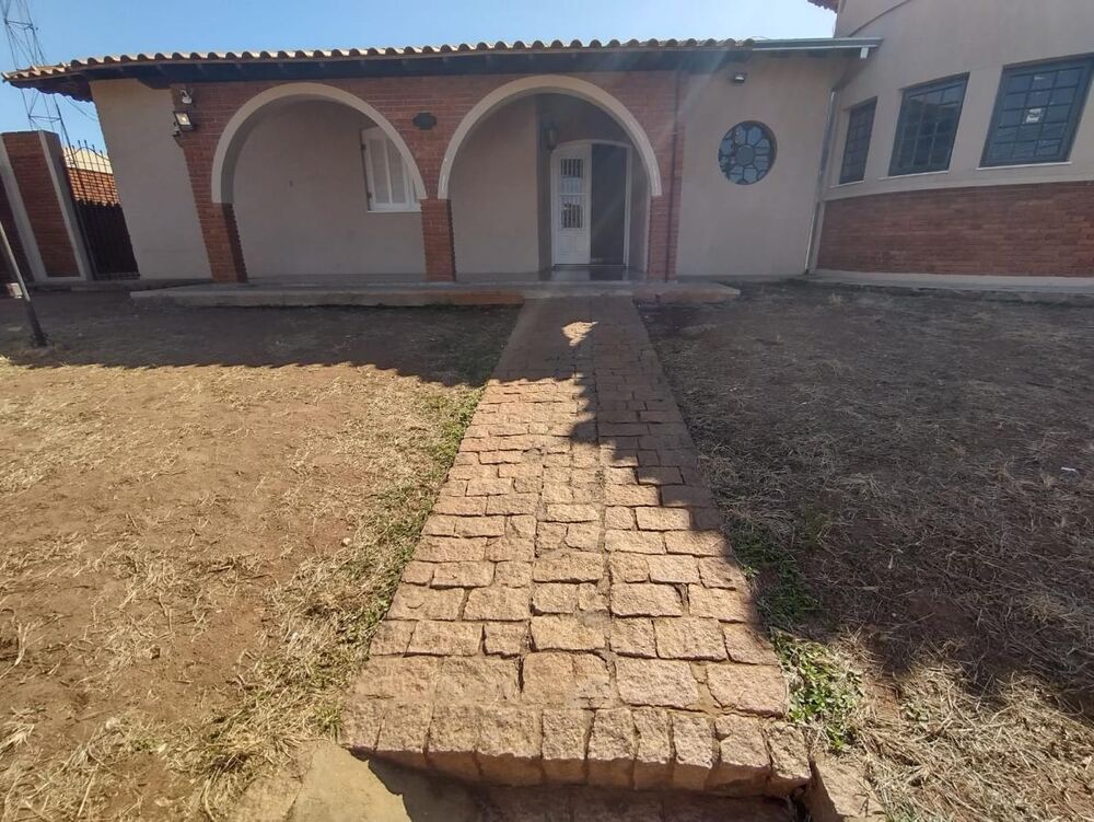 Casa, 3 quartos, 300 m² - Foto 7