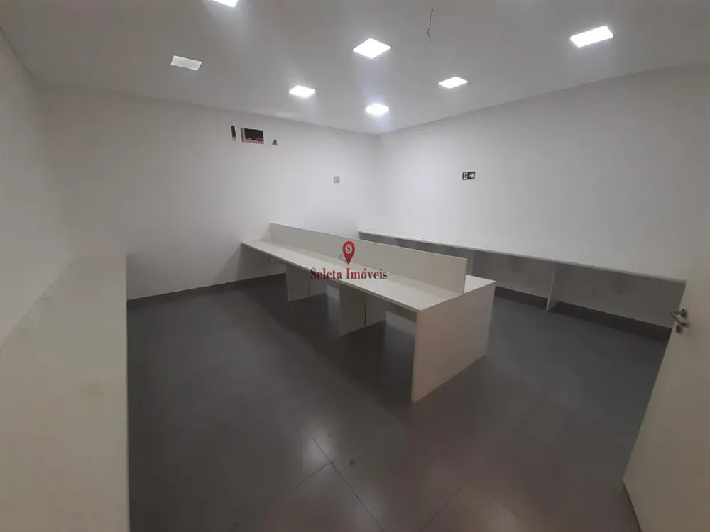 Depósito-Galpão, 760 m² - Foto 1