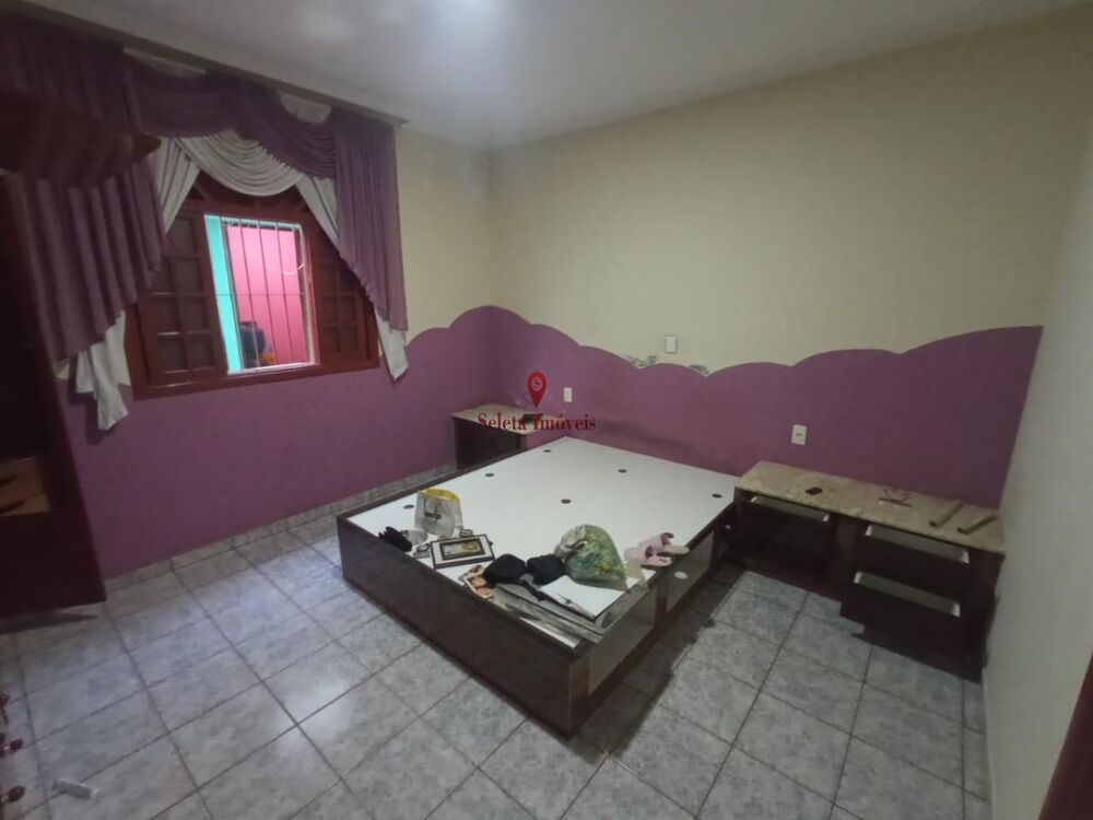 Casa à venda com 3 quartos, 200m² - Foto 9