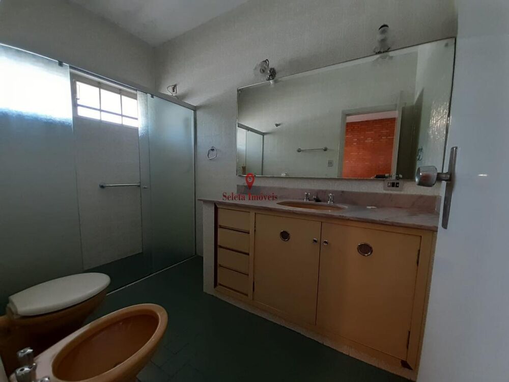 Casa à venda com 3 quartos, 450m² - Foto 9