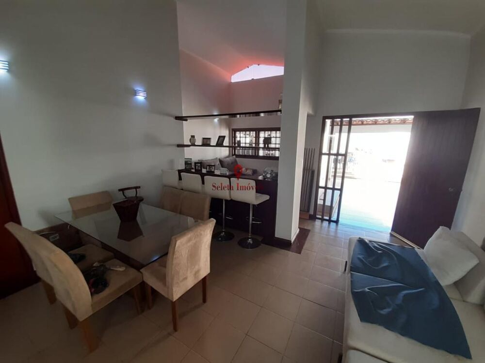 Casa, 4 quartos, 370 m² - Foto 4