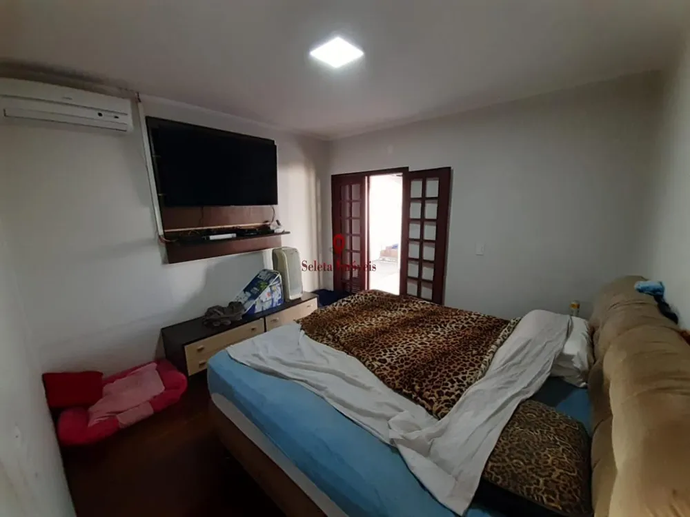 Casa, 4 quartos, 370 m² - Foto 1