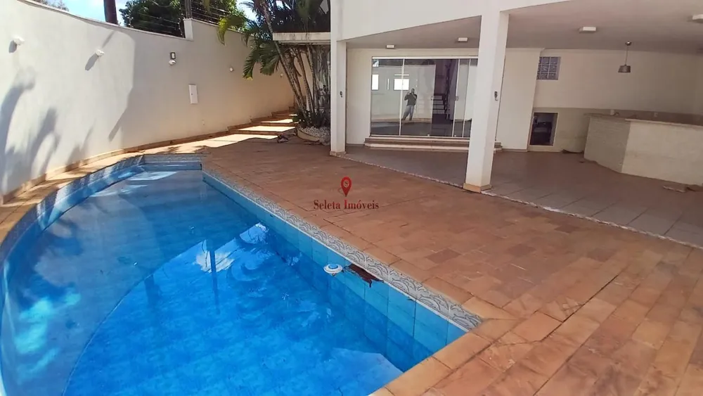 Casa, 3 quartos, 388 m² - Foto 2