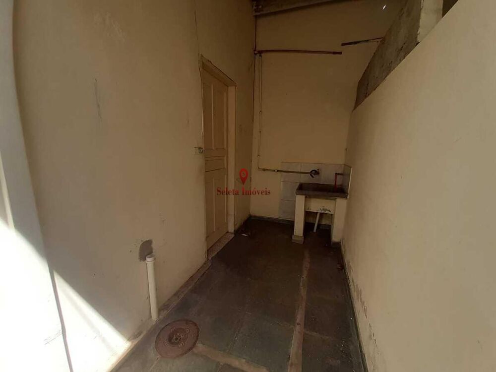Casa à venda com 4 quartos, 372m² - Foto 10