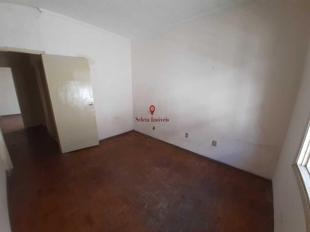 Casa à venda com 4 quartos, 372m² - Foto 7