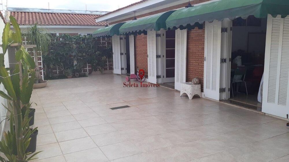 Casa, 3 quartos, 163 m² - Foto 1