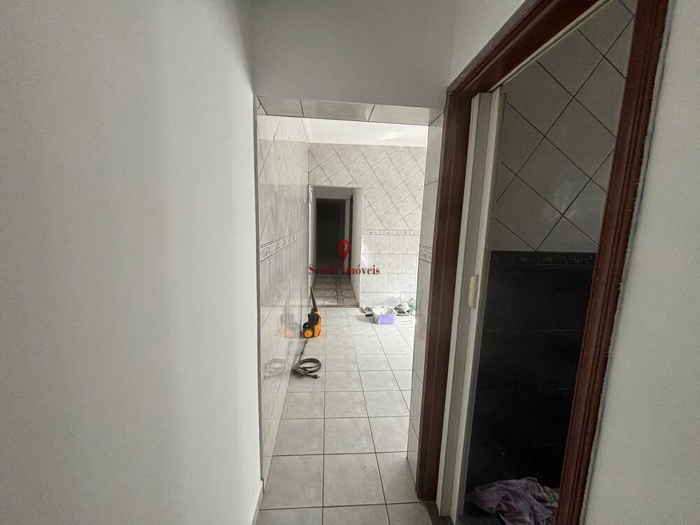 Casa à venda com 3 quartos, 170m² - Foto 5