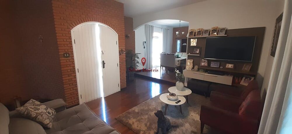 Casa à venda com 5 quartos, 300m² - Foto 3