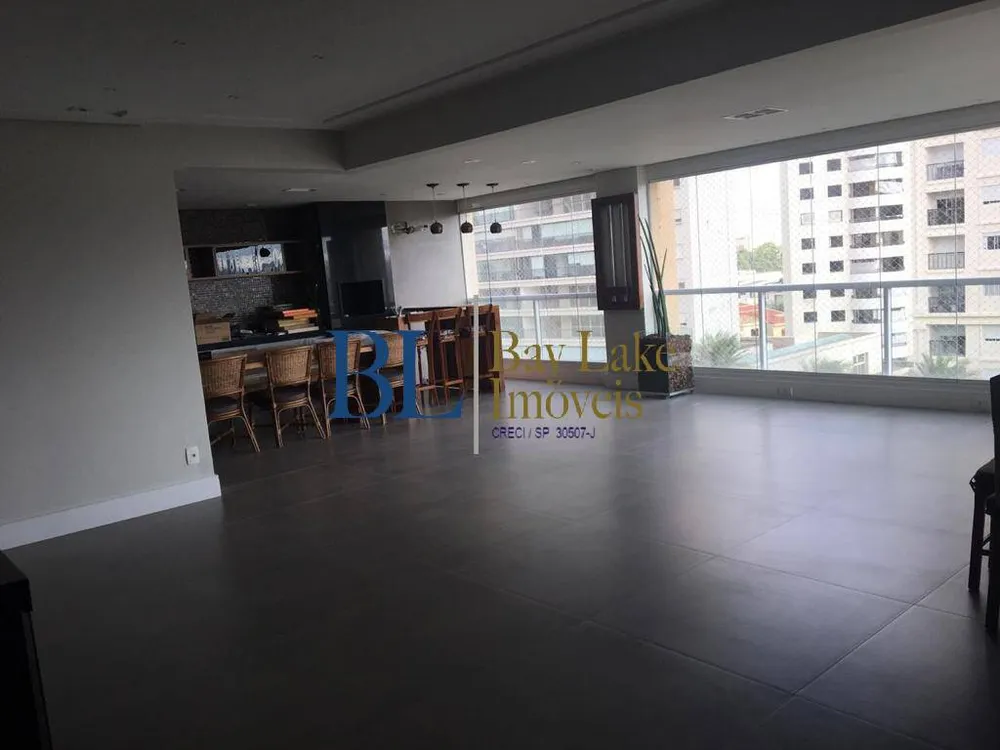 Apartamento, 3 quartos, 183 m² - Foto 2