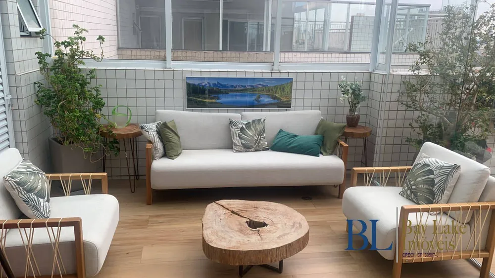 Apartamento, 3 quartos, 225 m² - Foto 1