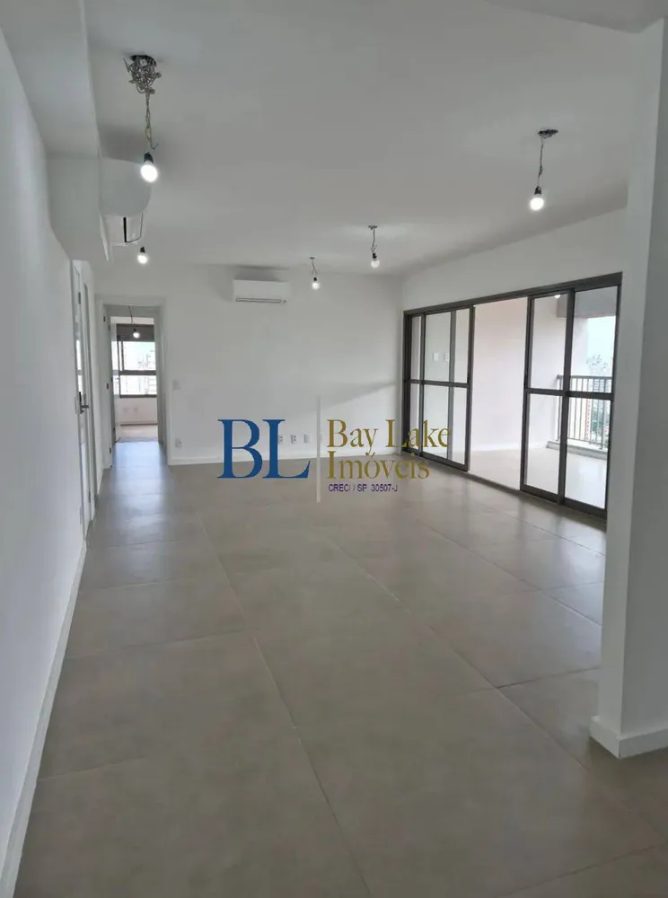 Apartamento, 3 quartos, 139 m² - Foto 2