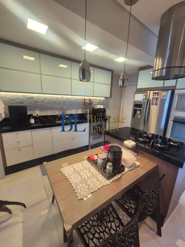 Apartamento, 3 quartos, 135 m² - Foto 8