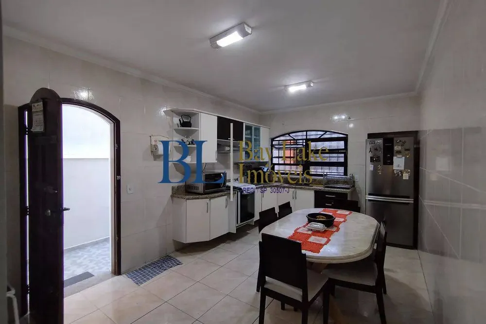 Casa, 3 quartos, 324 m² - Foto 5