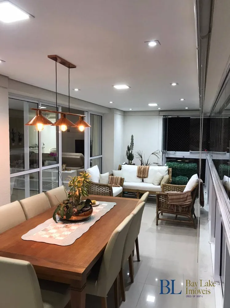 Apartamento, 3 quartos, 151 m² - Foto 1
