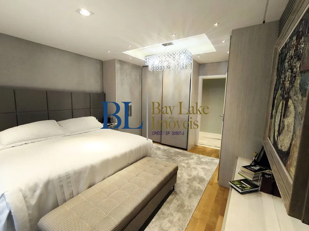 Apartamento, 3 quartos, 180 m² - Foto 1