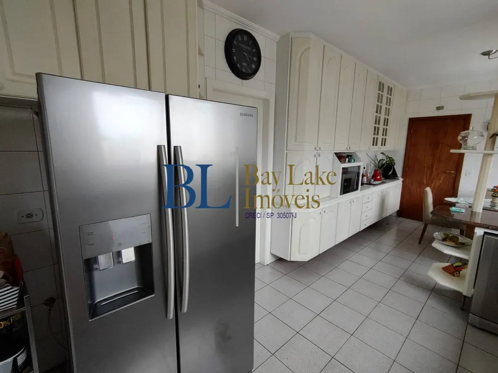 Apartamento, 4 quartos, 194 m² - Foto 1