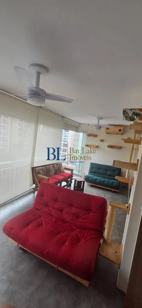 Apartamento, 3 quartos, 141 m² - Foto 1
