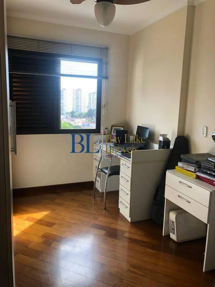 Apartamento, 3 quartos, 135 m² - Foto 12