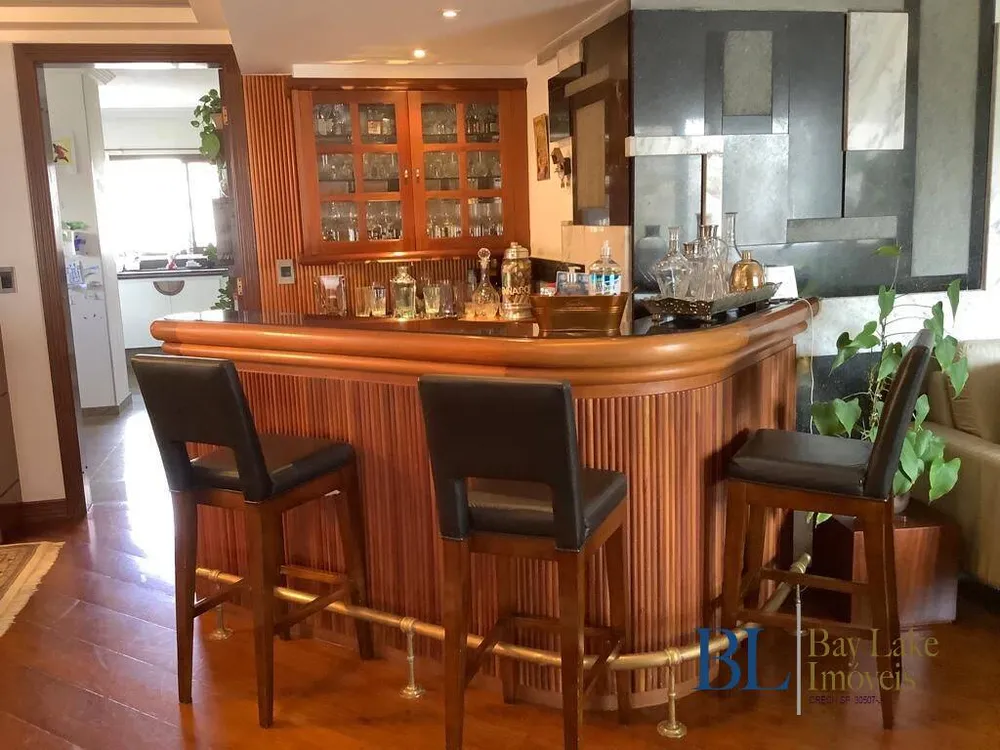 Apartamento, 5 quartos, 244 m² - Foto 2