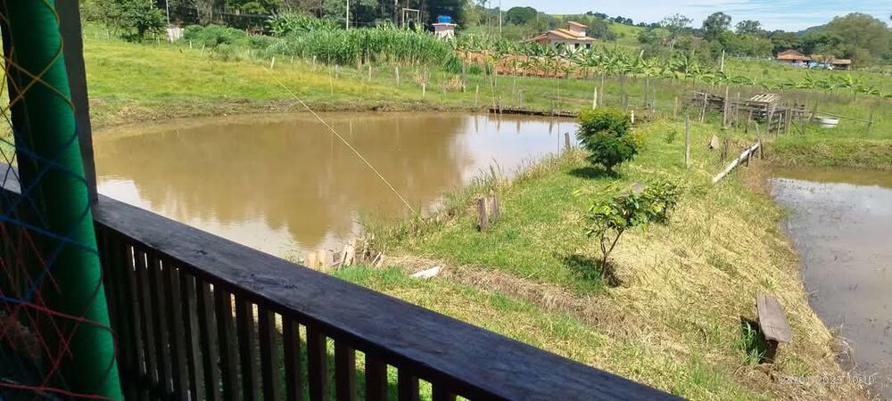 Chácara à venda com 4 quartos, 8m² - Foto 15