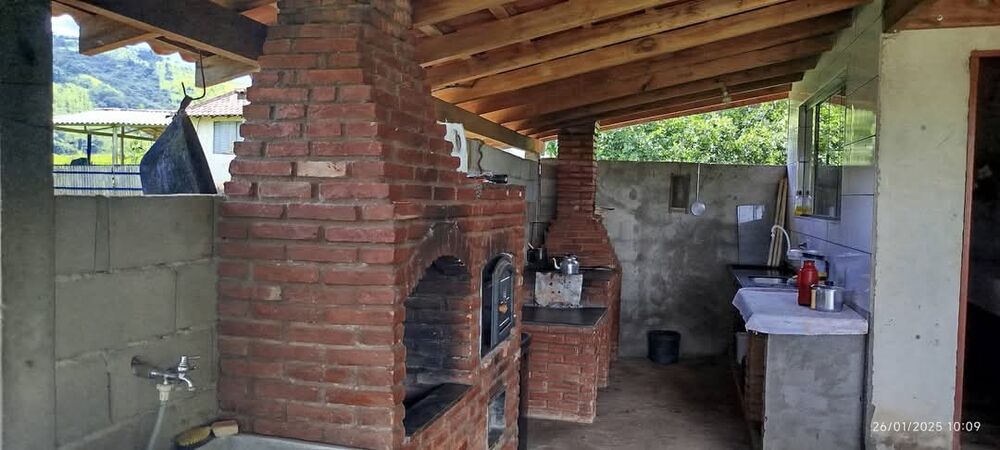 Chácara à venda com 4 quartos, 8m² - Foto 3